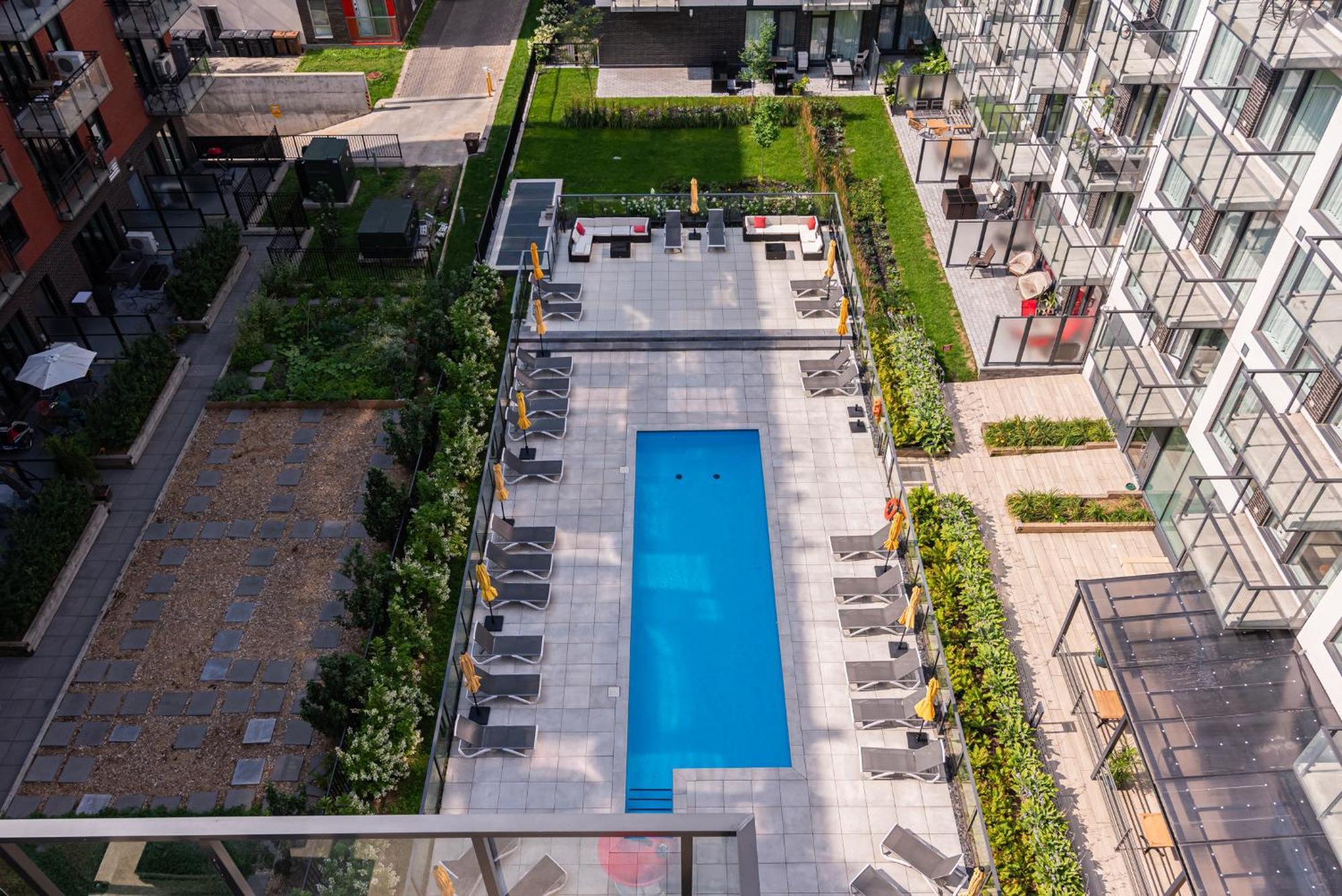 Le Se7T Penthouses Монреаль Экстерьер фото