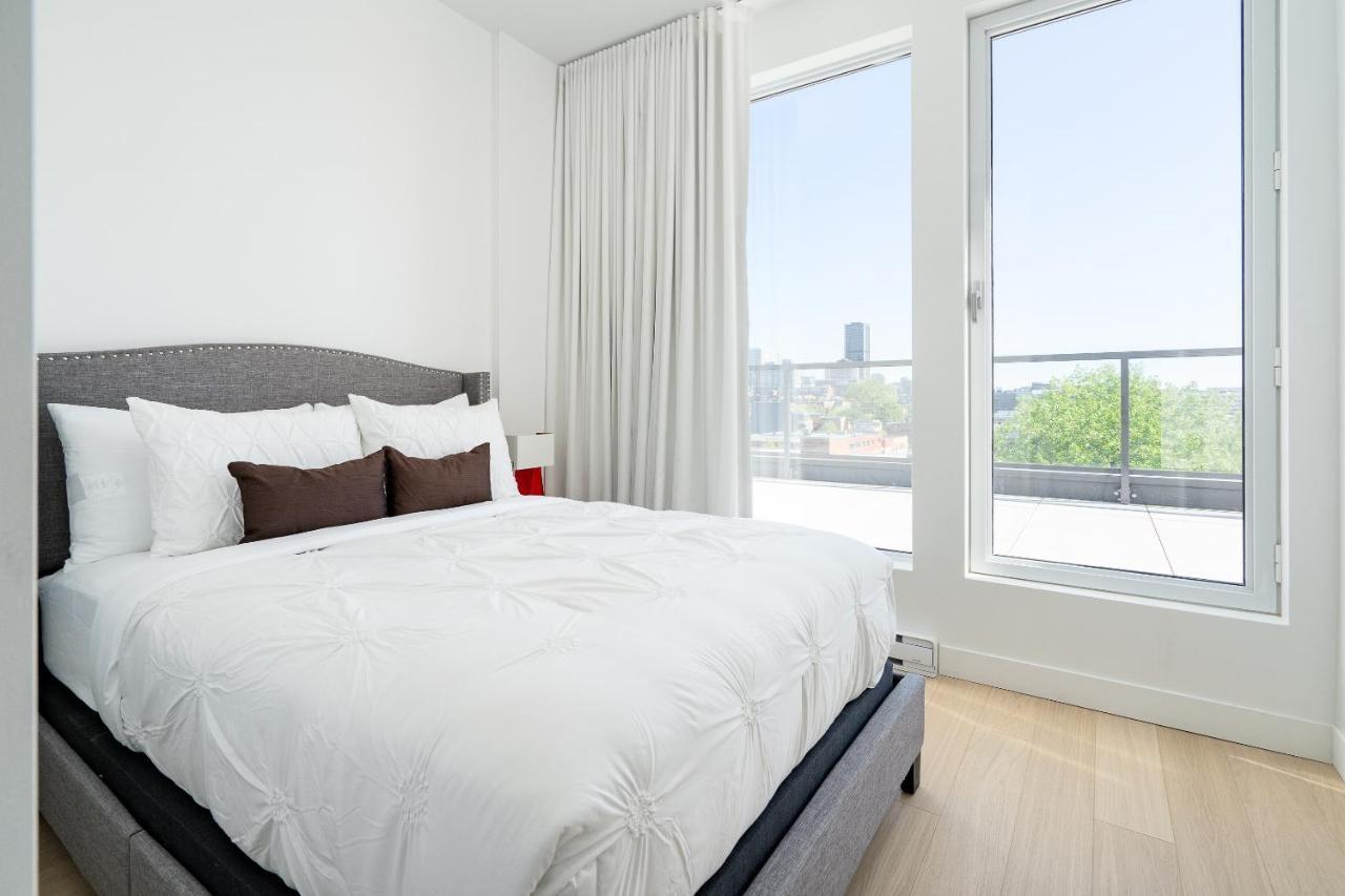Le Se7T Penthouses Монреаль Экстерьер фото